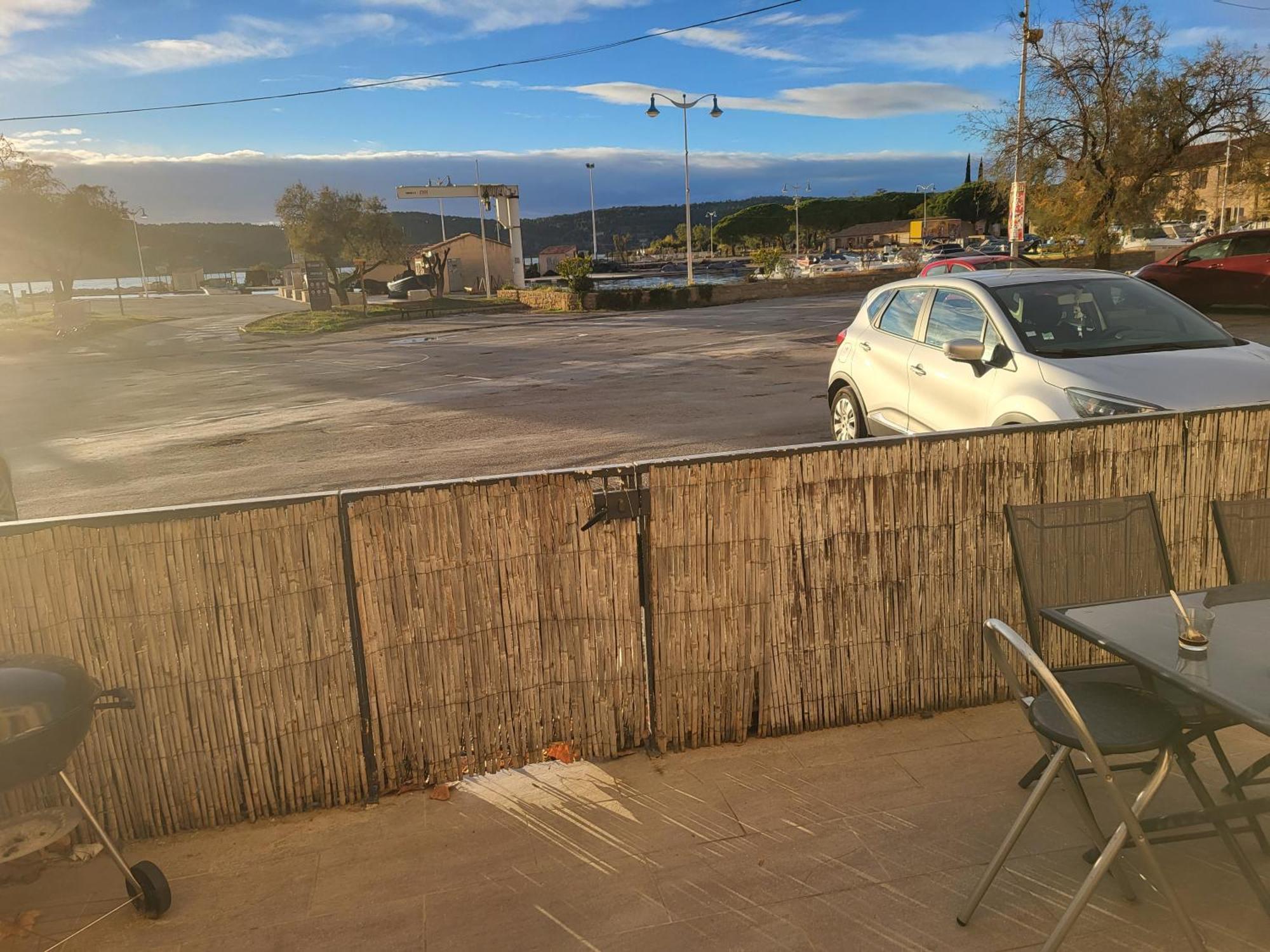 Jolie Maison Vue Sur Le Port Saint-Chamas Exteriér fotografie
